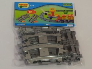 Recensioni dei clienti per Unico Plus - Stazione Unico 8540 - curve set di pista e 12 pz rette | tripparia.it