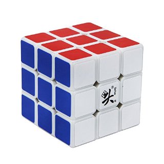 Dayan® Cubo Magico 3x3x3 55mm con sfondo bianco Speedcube Magic Cube regalo per i bambini