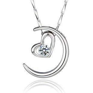 Recensioni dei clienti per Gioielli in argento FY-D006 di vendita caldo mezzaluna Twilight con elementi Swarovski Collana pendente in cristallo austriaco per le donne | tripparia.it