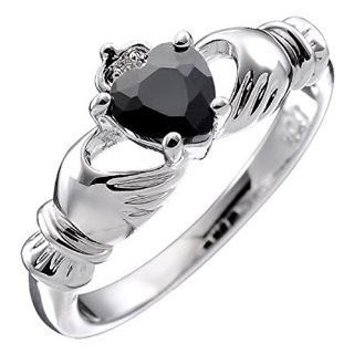 Recensioni dei clienti per Sterling Silver, irlandese Claddagh Jet Black polo 4 Set 9 millimetri 2CT CZ cuore, promessa Anello di fidanzamento Wedding Band | tripparia.it