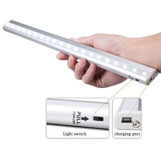 LEDemain® L'ultima Versione Luce Notturna a LED Ricaricabile, Lampada da Armadio PIR Sensore di Movimento con Magnete + Cavo di Ricarica USB (20 LED, Lunghezza 37CM)