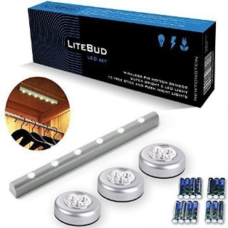 Recensioni dei clienti per LiteBud - PIR senza fili del sensore di movimento luminoso eccellente 6 LED 3 LIBERA Stick e Push Night Lights per Cabinet, Cassetto, Auto Stick, senza viti necessarie, a batteria (14 inclusa) - Grigio | tripparia.it