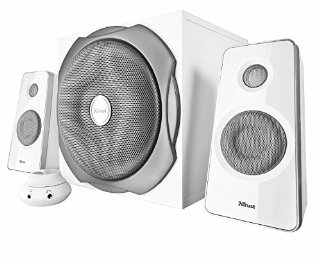 Recensioni dei clienti per Fiducia Tytan 2.1 - Altoparlanti Set Computer (2.1, 120 W subwoofer), bianco | tripparia.it