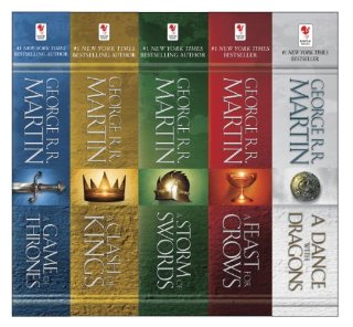 Recensioni dei clienti per Di George RR Martin A Game of Thrones 5-Book Boxed Set (Cronache del Ghiaccio e Fuoco serie): A Game of Thrones, A Clash of Kings, A Storm of Swords, A Feast for Crows e A Dance with Dragons | tripparia.it