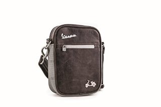 Recensioni dei clienti per Vespa Piccolo Sling Bag, Marrone, Stati Uniti | tripparia.it