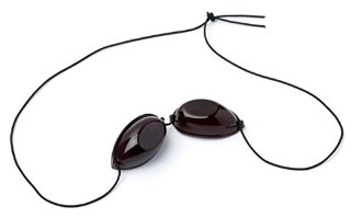 Recensioni dei clienti per IGoggles Outdoor / Slimline coperta elastica Solarium abbronzatura UV di protezione degli occhi dai 4eyes | tripparia.it