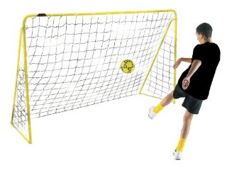 Recensioni dei clienti per Premier Kickmaster 7 piedi - bambini Goal, dimensioni 7ft, giallo | tripparia.it