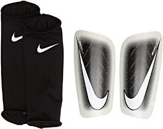 Recensioni dei clienti per Parastinchi Nike Mercurial Lite per adulti | tripparia.it