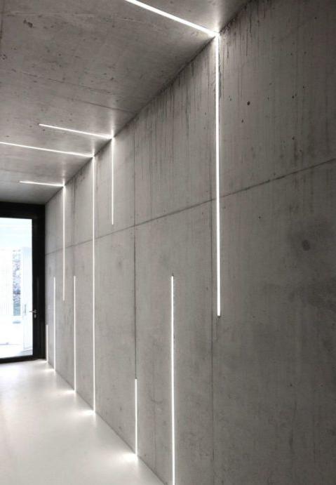 Corridoio in cemento in stile loft