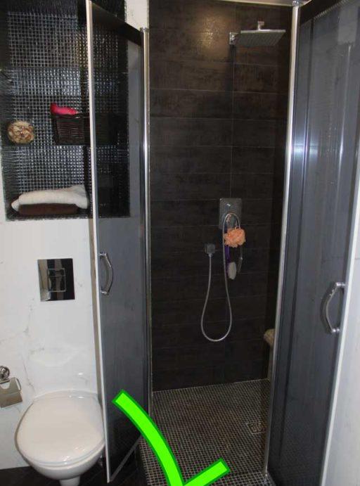 Vetro trasparente nero colorato per doccia