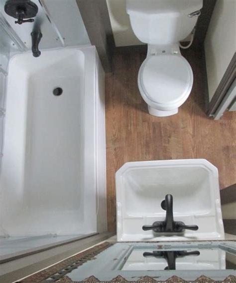 Bagno 2 metri quadrati con servizi igienici