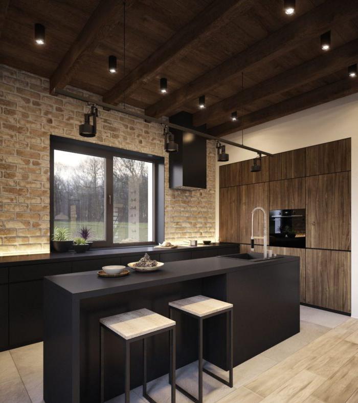 Cucina design con mattoni e soffitto in legno