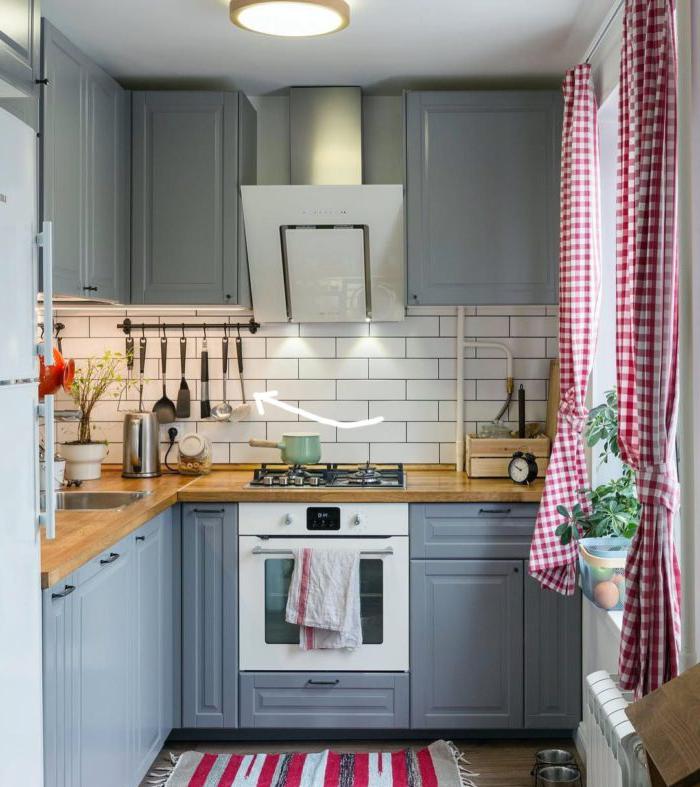 progettazione di una piccola cucina di 6 mq con frigorifero